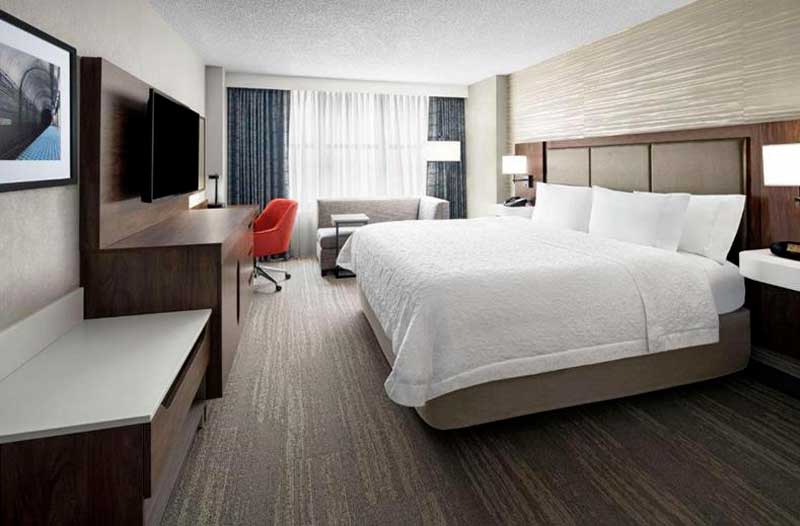 Hampton Inn&Suites Chicago downtown