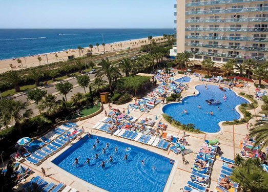 Hotel aan de Costa Brava met groot zwembad