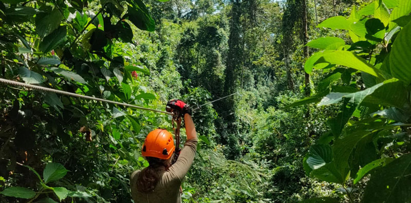 Jongeren-rondreis-Costa-Rica-Zipline