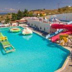 Hotel met enorm zwemparadijs in het uitgaansgebied van Kos