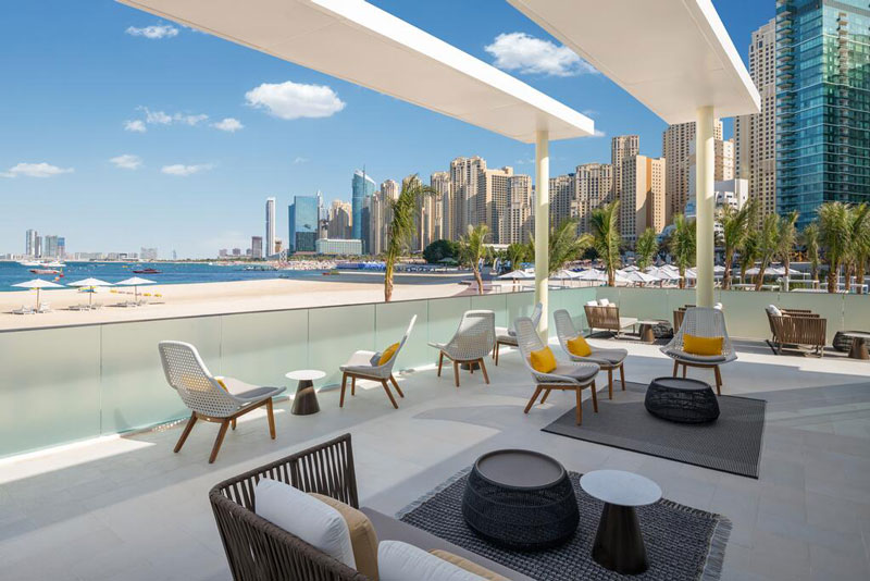 Nieuw resort aan strand Dubai