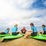 Leukste surfkamp vakanties voor tieners en jongeren