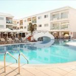 All-inclusive genieten vanuit top resort op het zonnige eiland: Cyprus