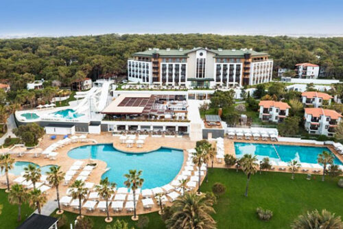 Mooi hotel met groot zwembad aan de Turkse Rivièra Vakantie-Side-met-waterglijbanen
