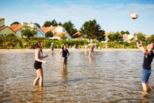 Fantastisch vakantiepark in Zuid-Holland aan het strand Vakantiepark-Zuid-Holland-met-tieners3