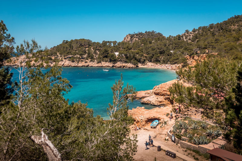 Cala Mitjana