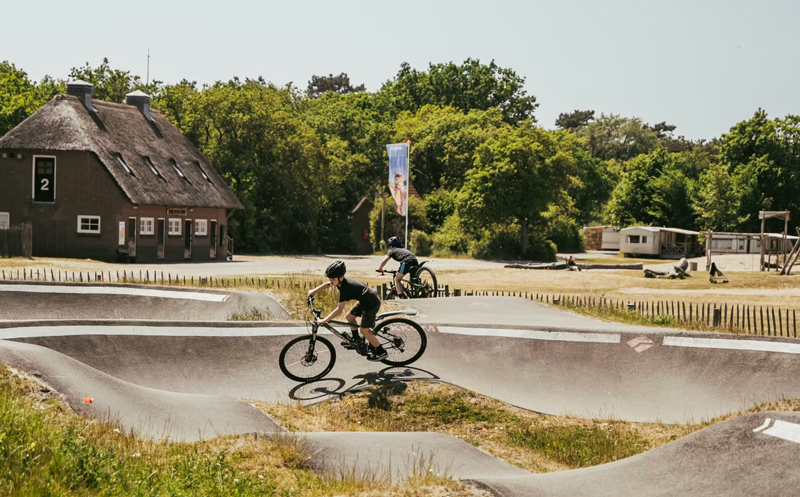 Fietsen Camping Bakkum