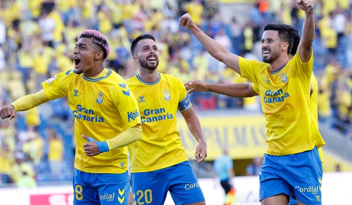 Voetbal kijken in het Gran Canaria Stadion