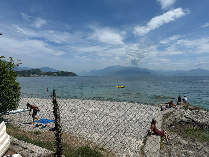 Strand Sivinos