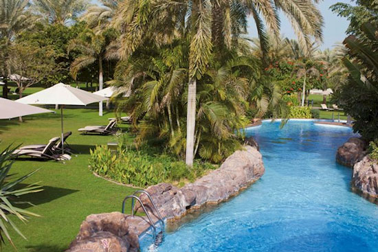 Luxe resort Abu Dhabi met oudere jeugd