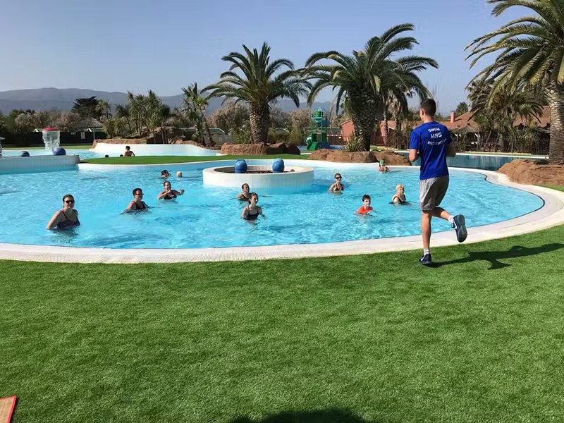 Aqua sport op Camping Le Cala Gogo