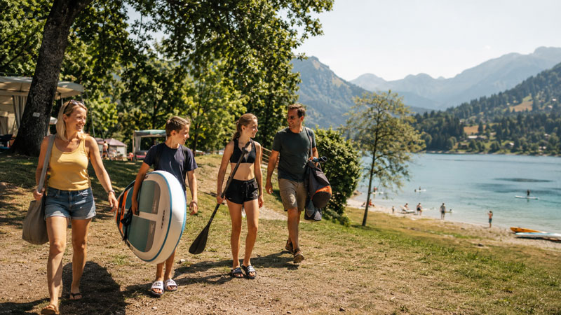 Vakantie met een tiener van 12 jaar: vrijheid, zwembad en leeftijdsgenoten